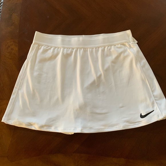 Nike Women’s Tennis Skirt - SOLD OUT ONLINE - Picture 1 of 4